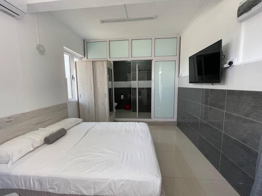 Blue Pebbles - Exotica - Studio With Double Bed Flic-en-Flacq Extérieur photo